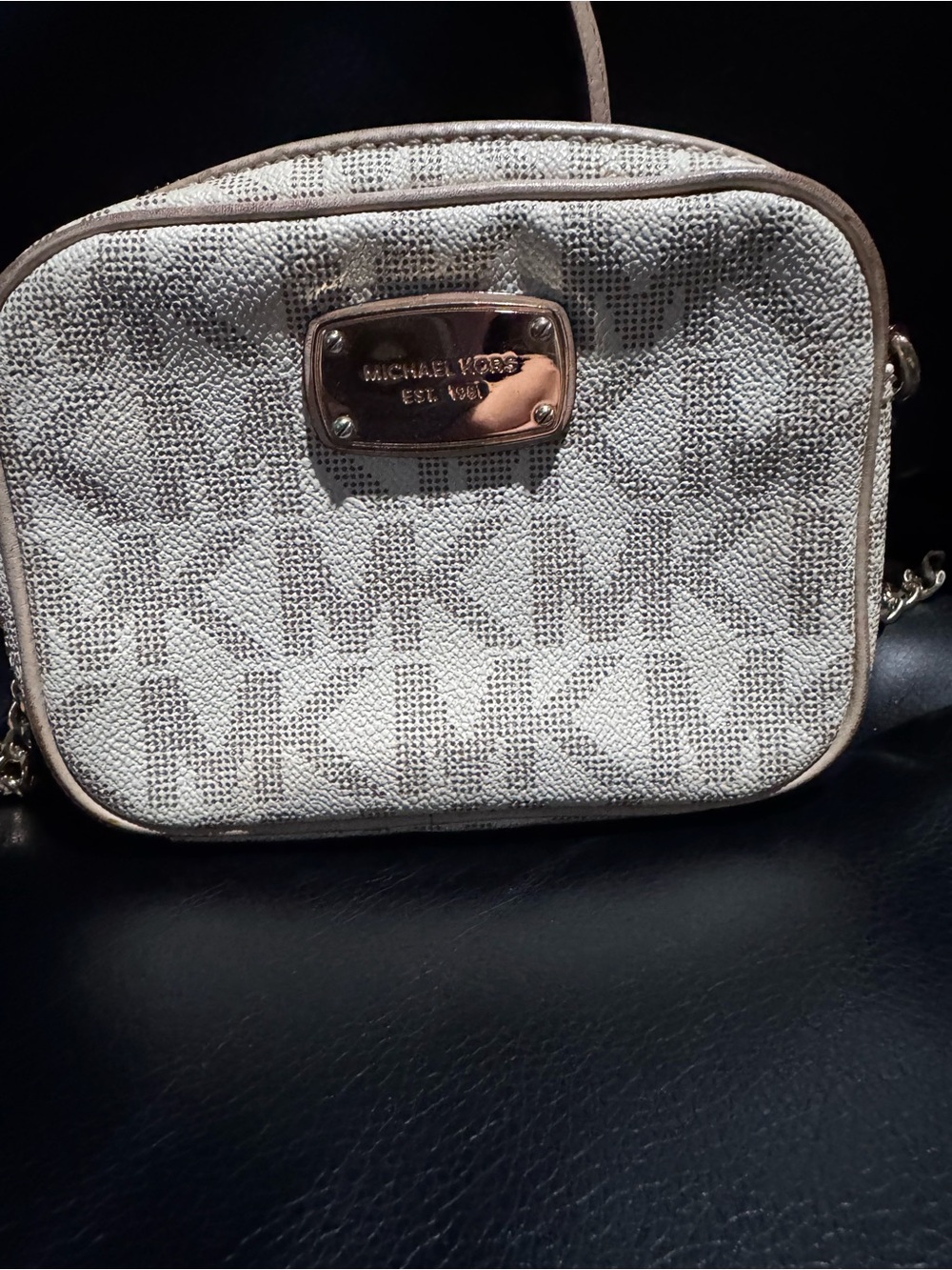 Michael Kors Signature Logo Crossbody Bag – Cream/Tan – Gold-Tone Hardware
